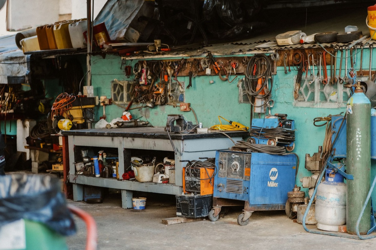 Station de charge pour batteries d'outils électriques