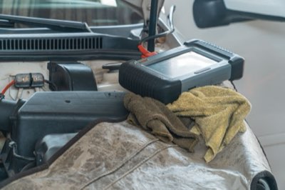 現代汽車維修：從扳手到診斷儀器的專業工具全攻略完整指南