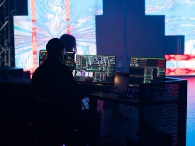 Digital vs Analog Tools: 5 Key Differences for Precision