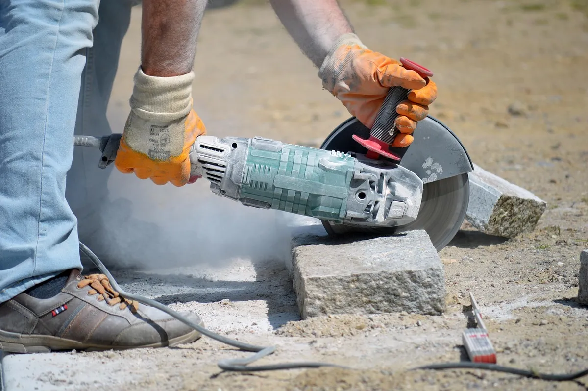 cutting granite stones, bending, work, granite, stones, separate, tool, construction work, diy, angle grinder, machine, energy, dust, granite stone, handyman, t